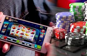 The Thrills of the Online Casino Hand of Luck The Thrills of the Online Casino Hand of Luck